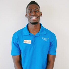 Staff member P.J Horne from ID_89a634eac53d