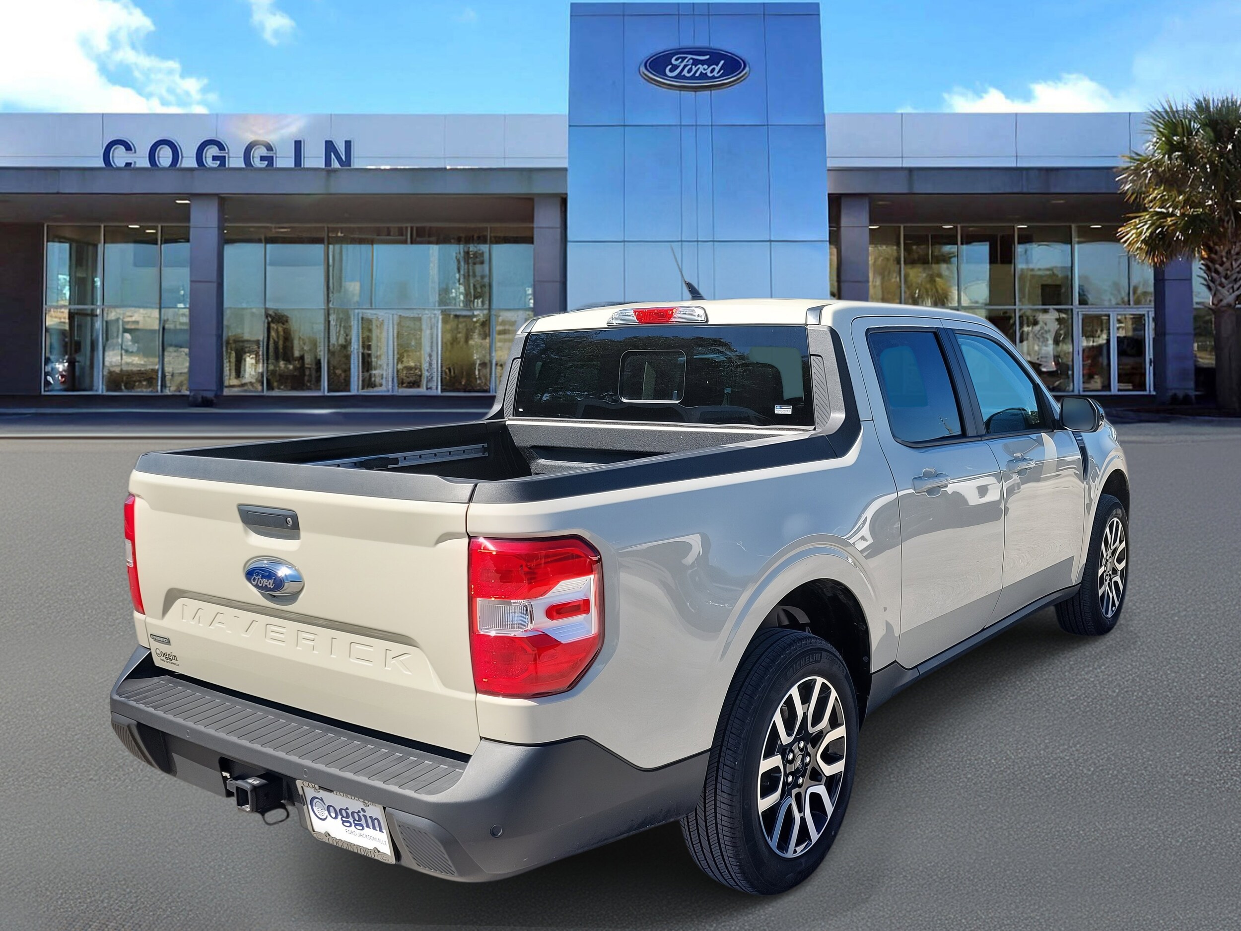 2024 Ford Maverick Lariat photo 3