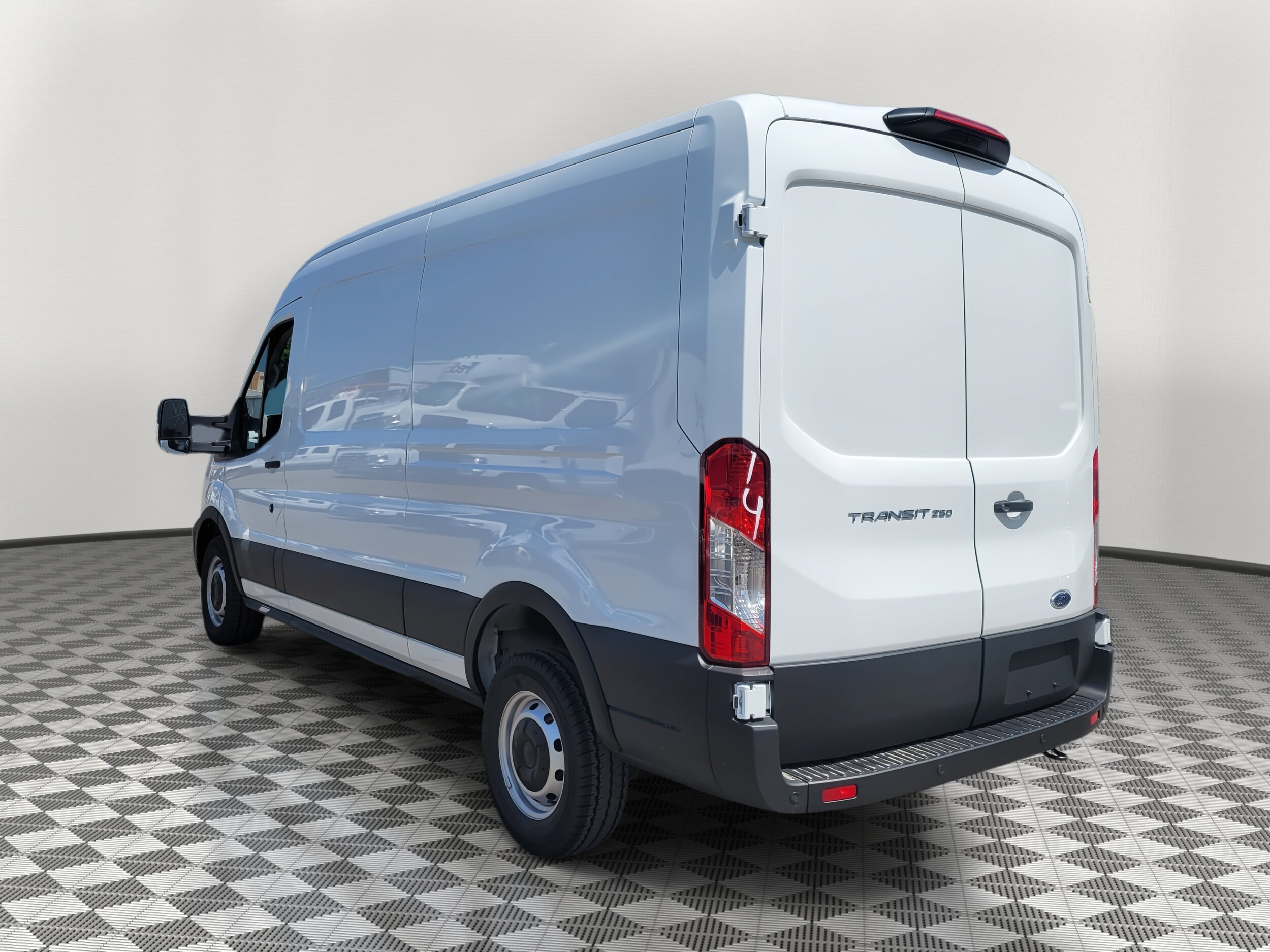2025 Ford Transit photo 2