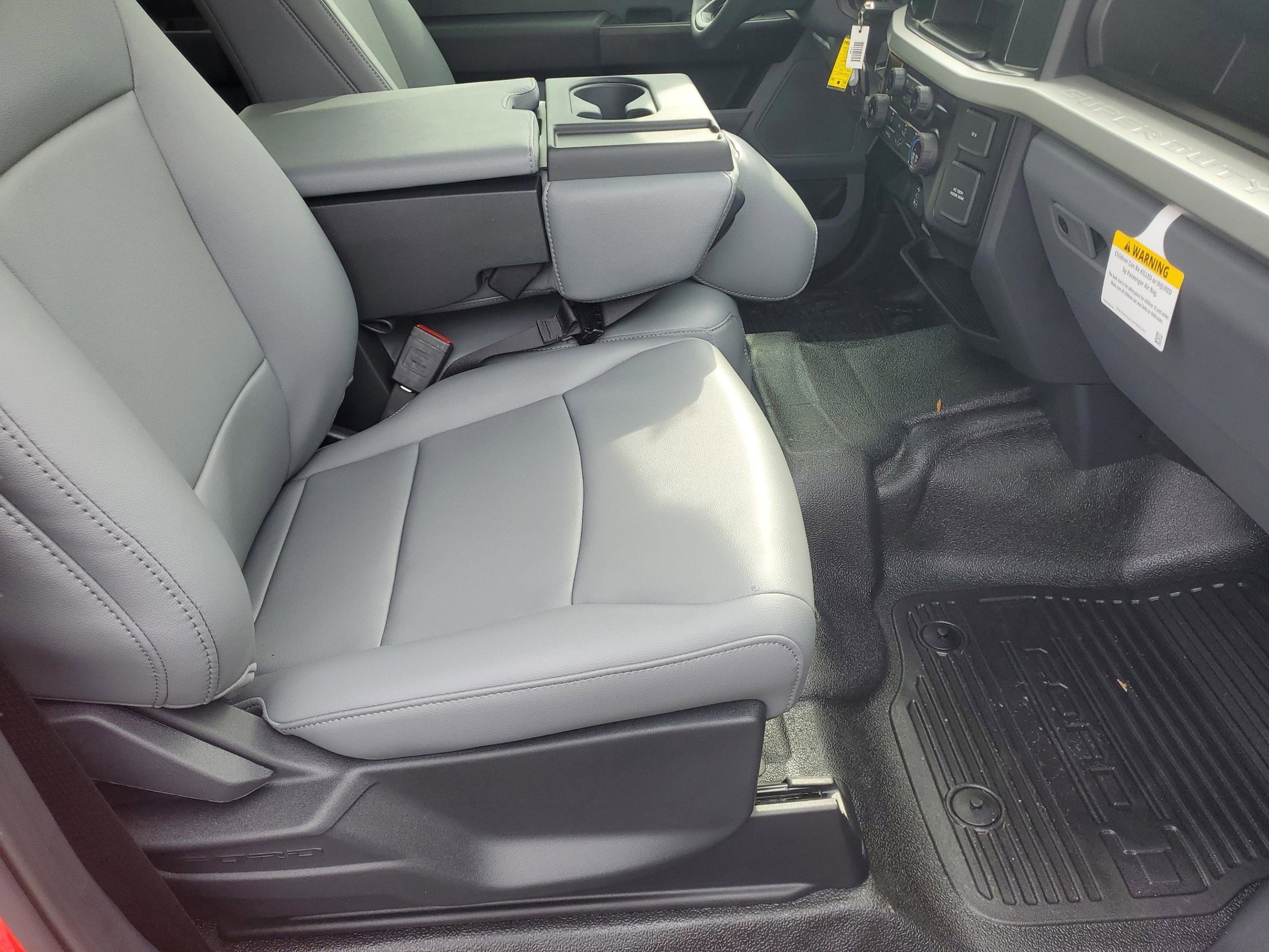 2026 Ford F-350 Super Duty XL - Photo 10
