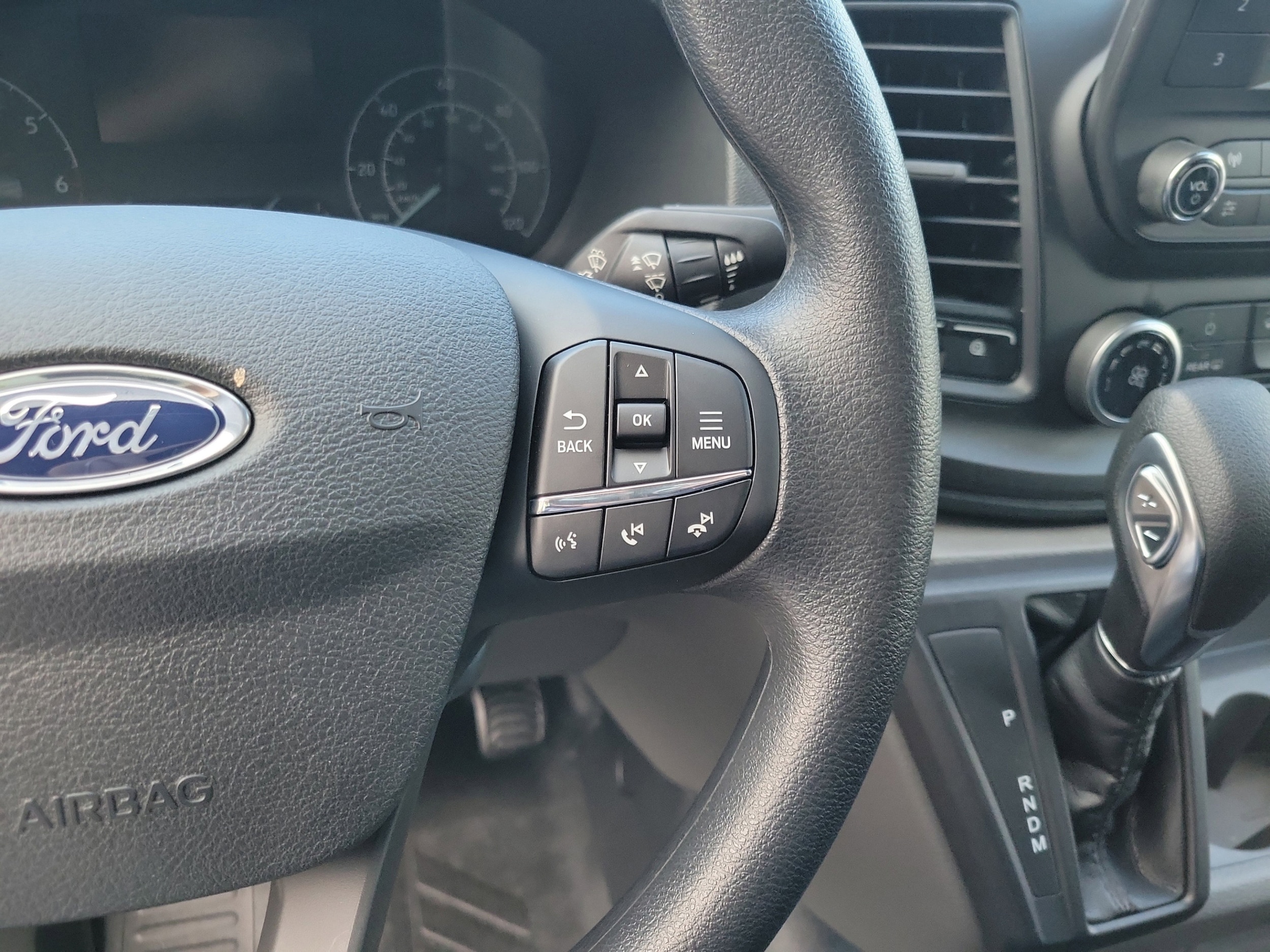 2025 Ford Transit Van Base - Photo 16
