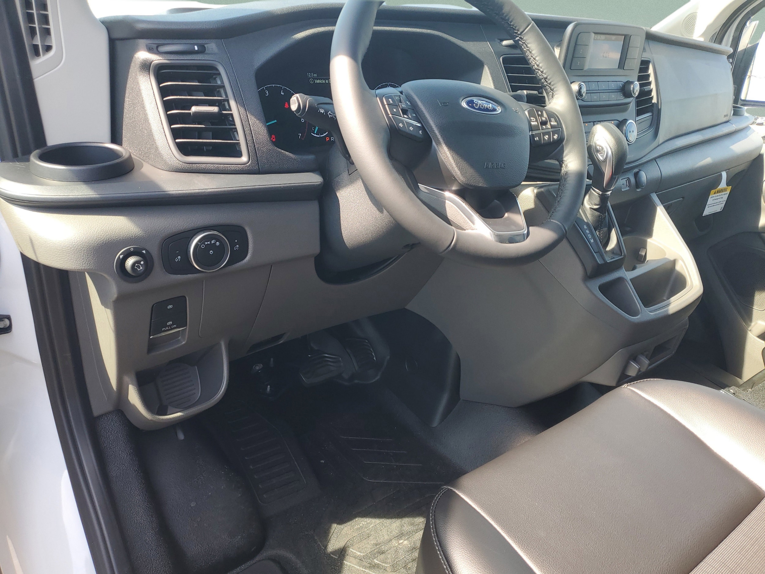 2025 Ford Transit Van Base - Photo 12
