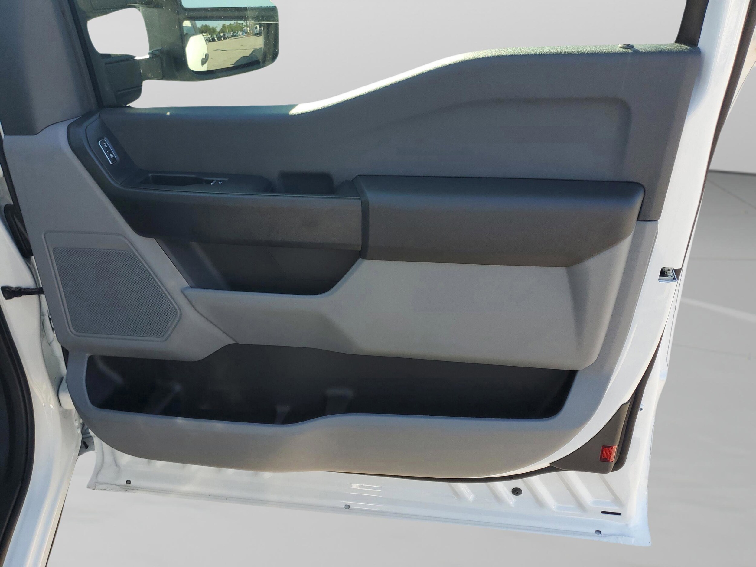 2025 Ford F-250 Super Duty XL - Photo 14