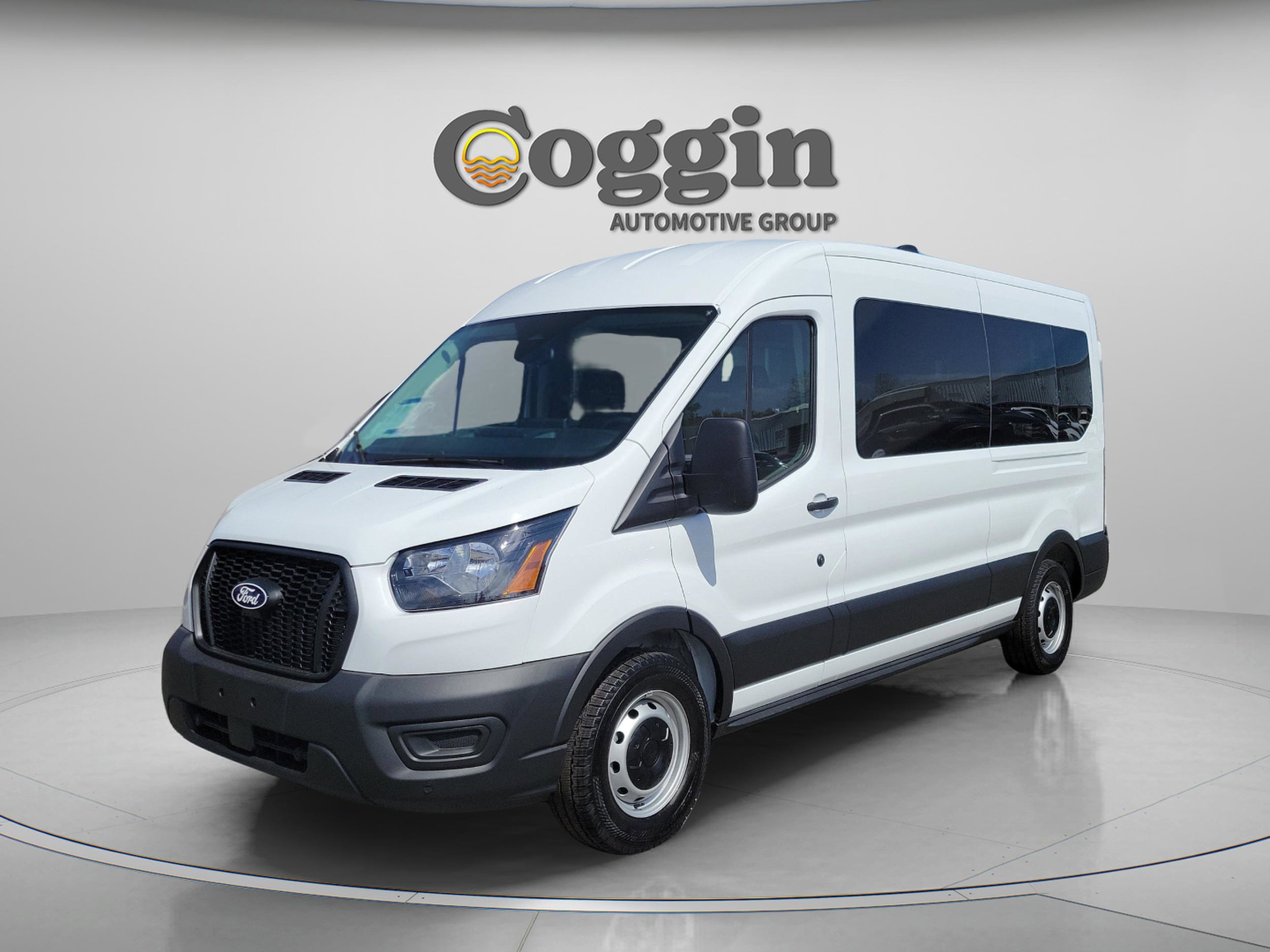 2026 Ford Transit 350 XL Med Roof Sliding Pass. 148's photo