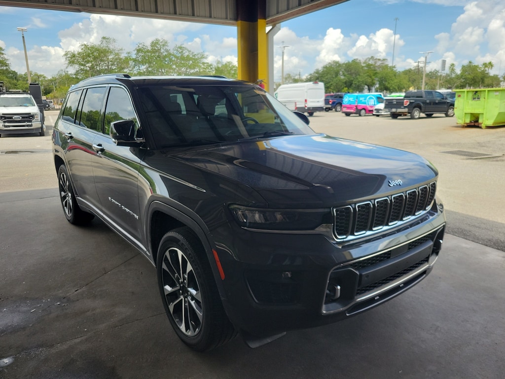 Used 2022 Jeep Grand Cherokee L Overland SUV