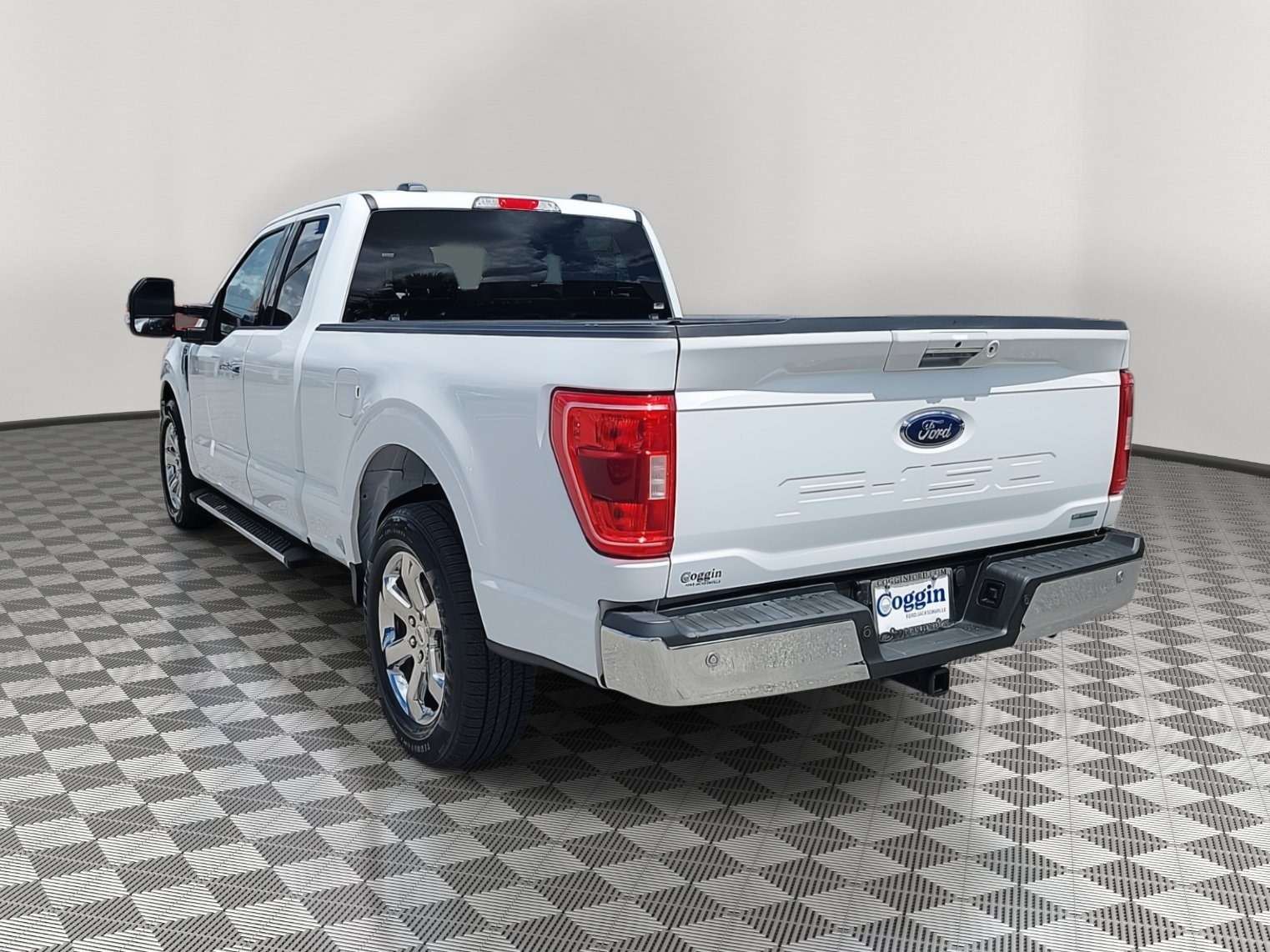 Used 2021 Ford F-150 XLT with VIN 1FTEX1C84MKD05357 for sale in Jacksonville, FL