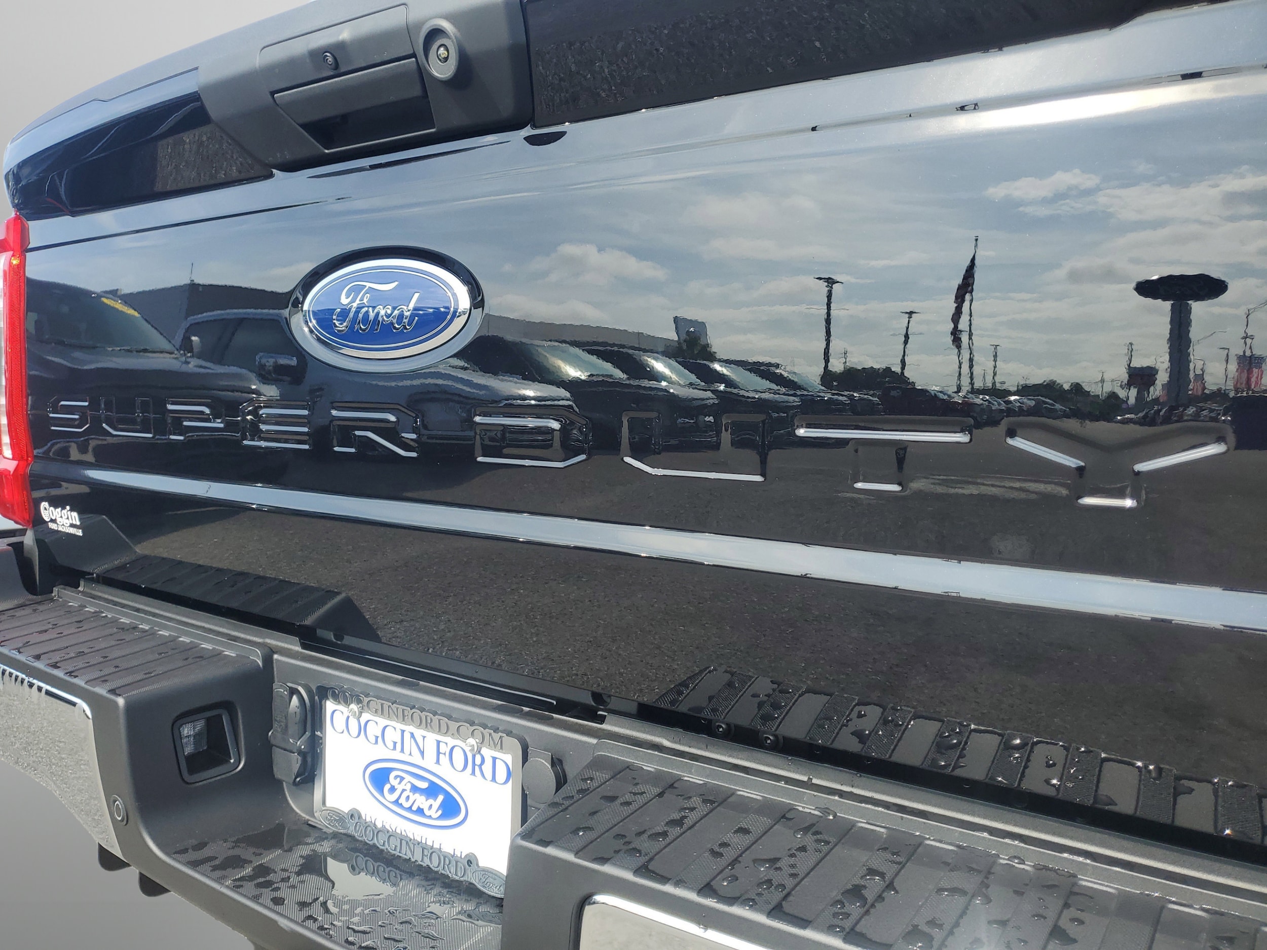 2025 Ford F-350 Super Duty XLT - Photo 8