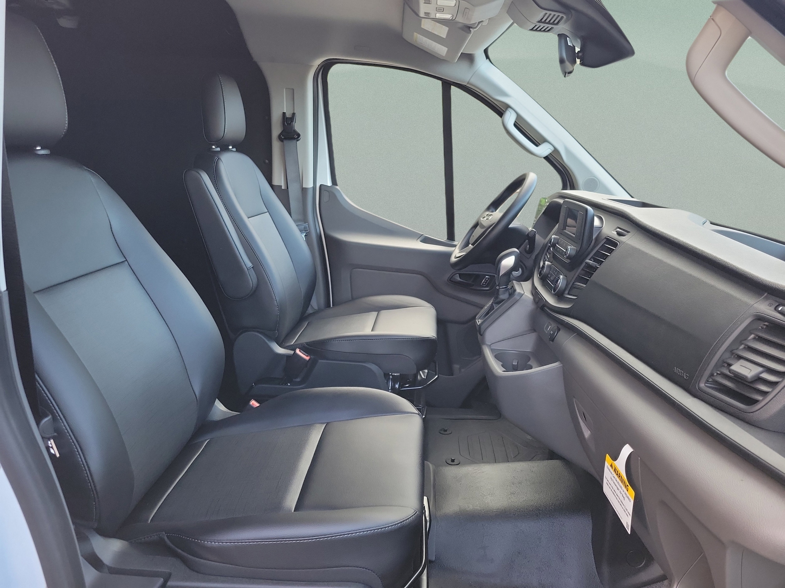 2025 Ford Transit Van Base - Photo 31