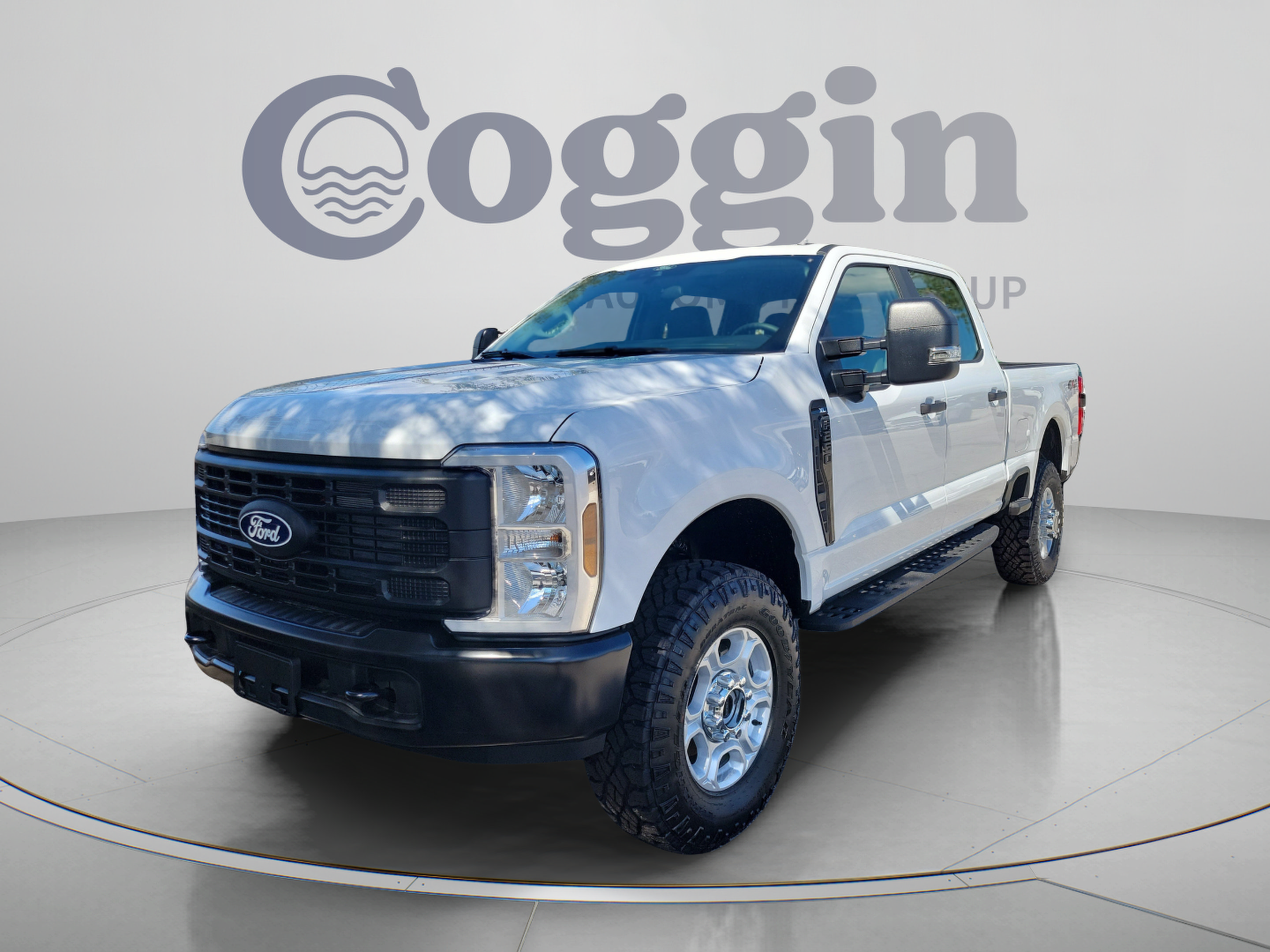 2027 Ford F-250 XL Truck Crew Cab