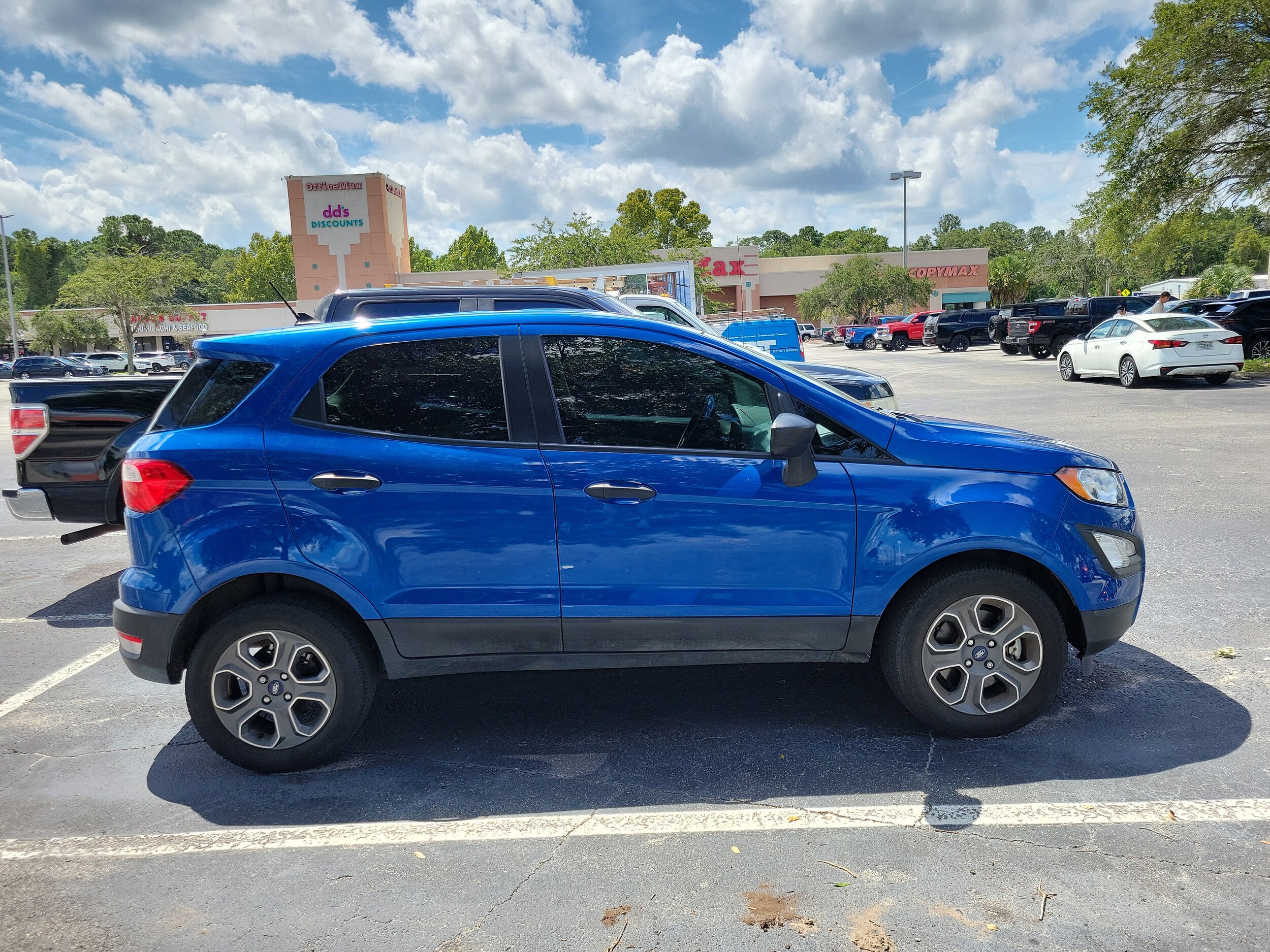 2020 Ford EcoSport S photo 3