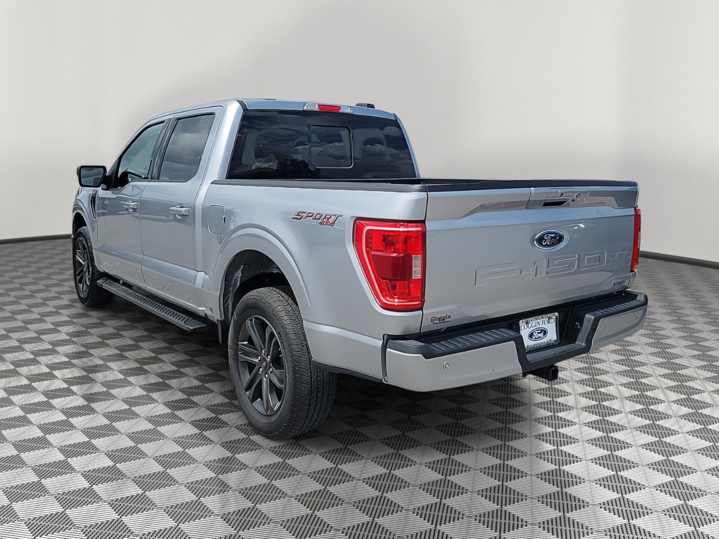 Used 2022 Ford F-150 XLT with VIN 1FTEW1EP2NFB90713 for sale in Jacksonville, FL