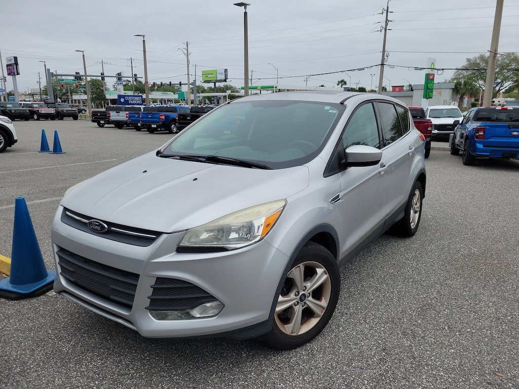Used 2015 Ford Escape SE SUV