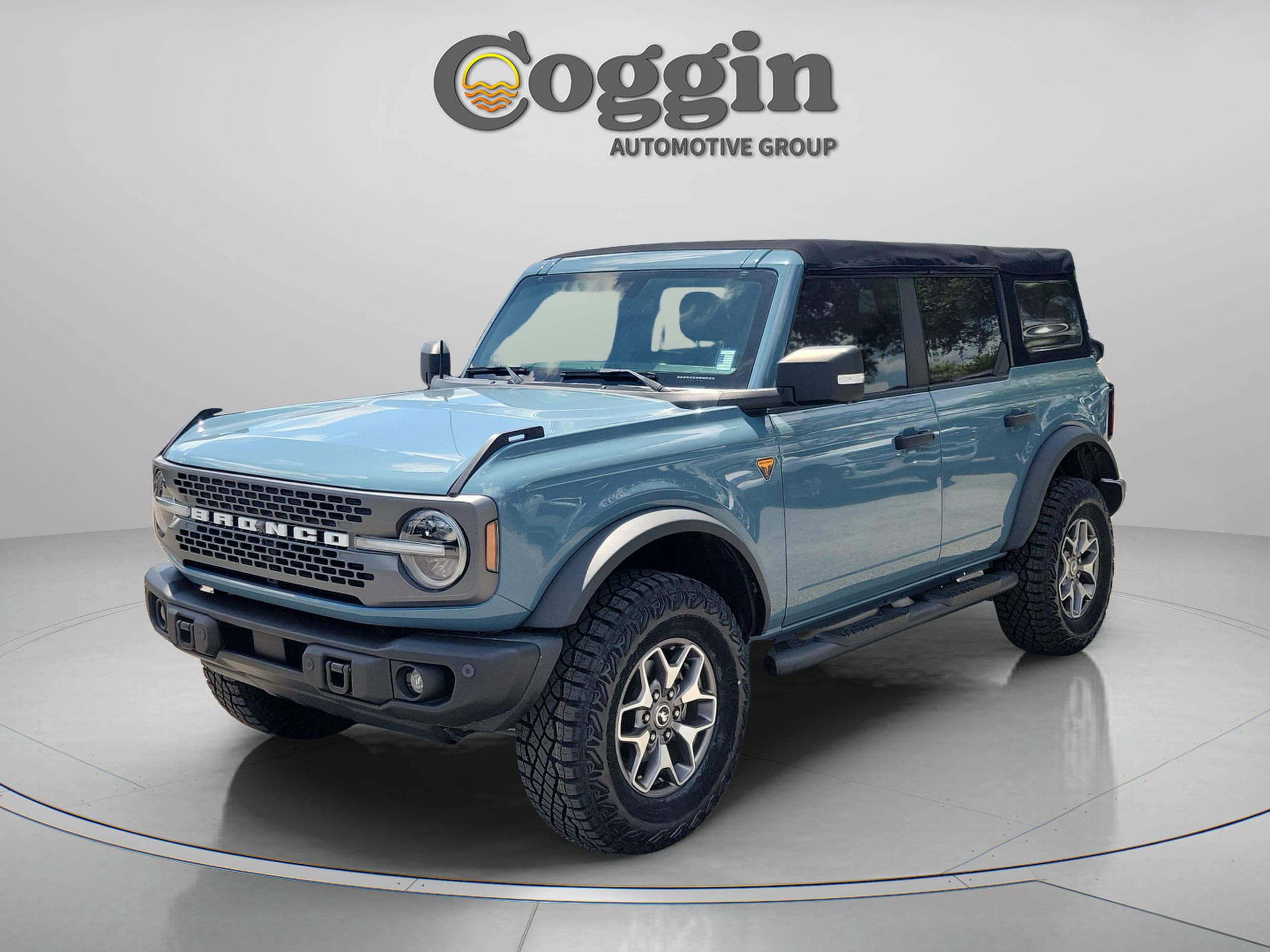2022 Ford Bronco Base Advanced 4x4's photo