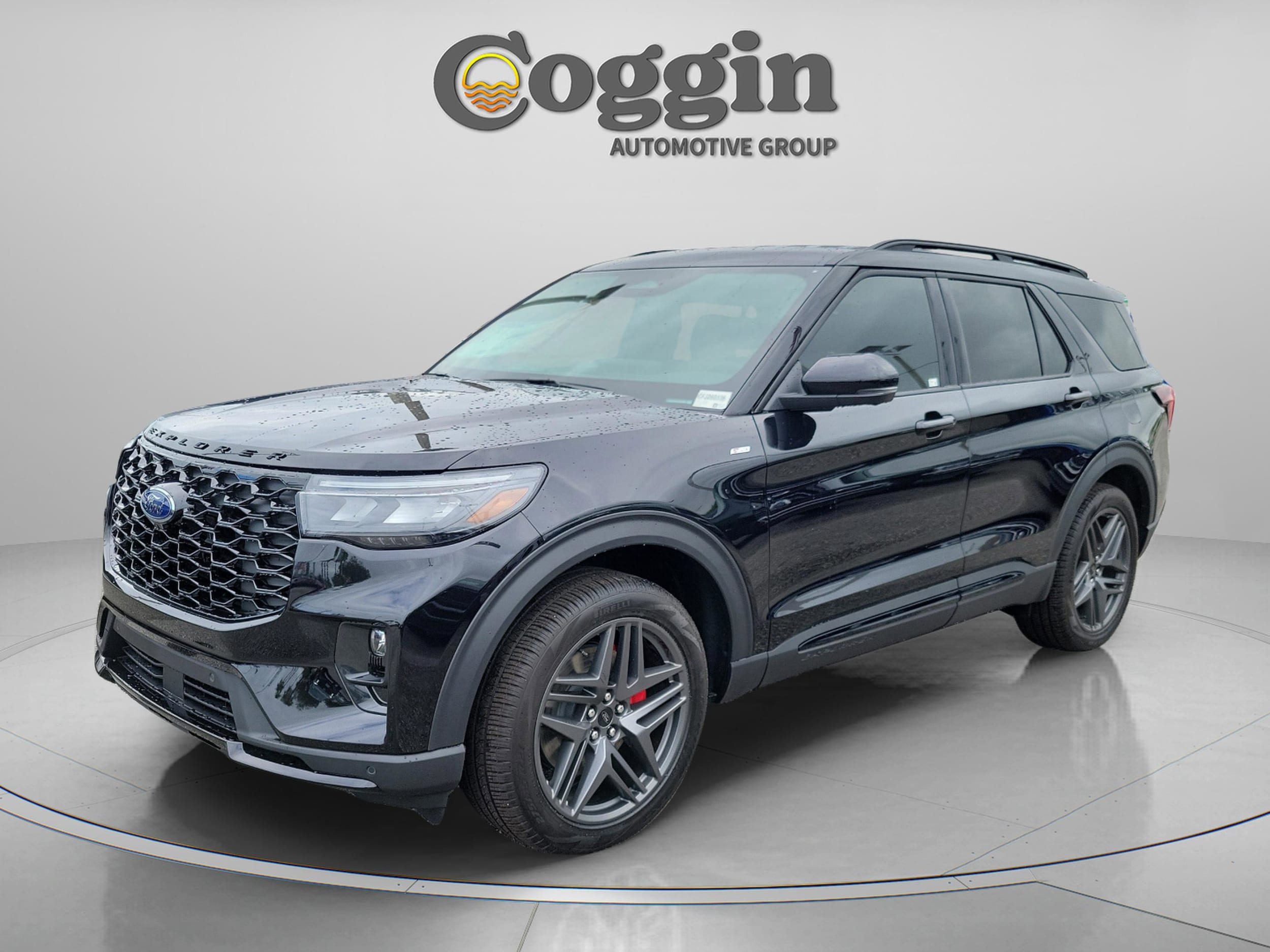2026 Ford Explorer ST-LINE RWD's photo