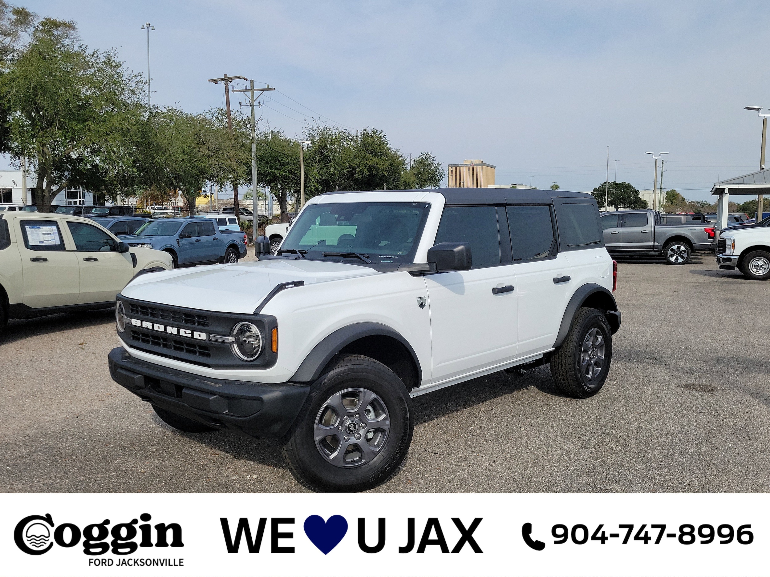 2025 Ford Bronco 4-Door Big Bend's photo
