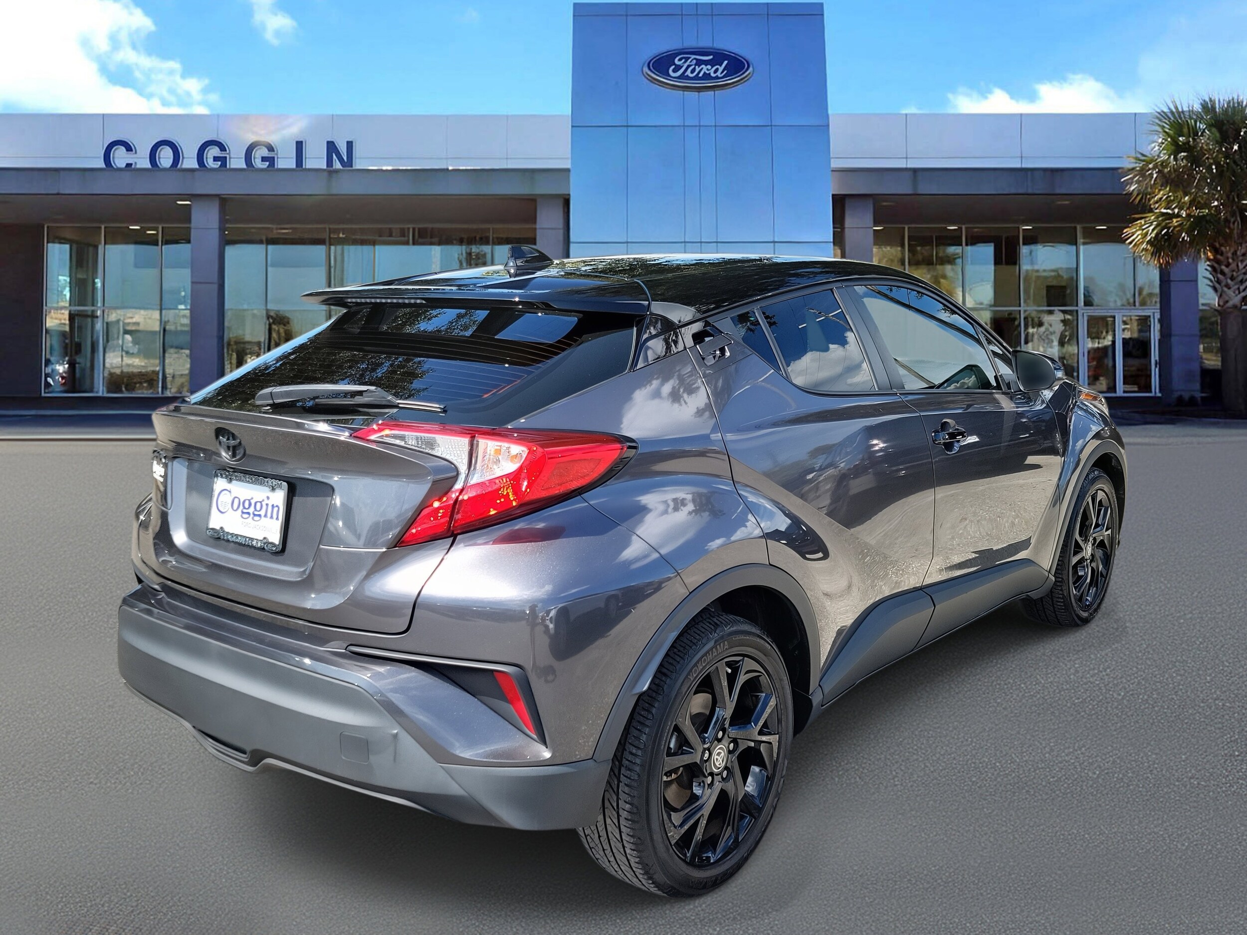 2021 Toyota C-HR Nightshade Edition photo 3