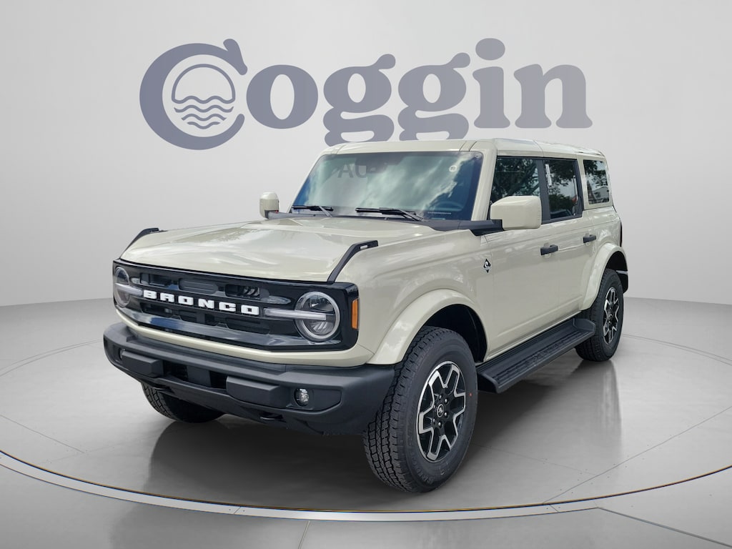 New 2026 Ford Bronco Outer Banks SUV