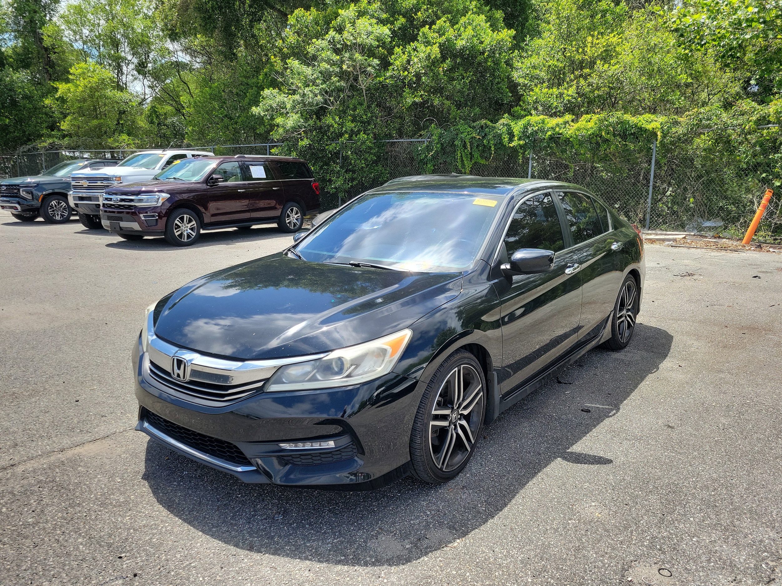 2017 Honda Accord Sport SE CVT's photo