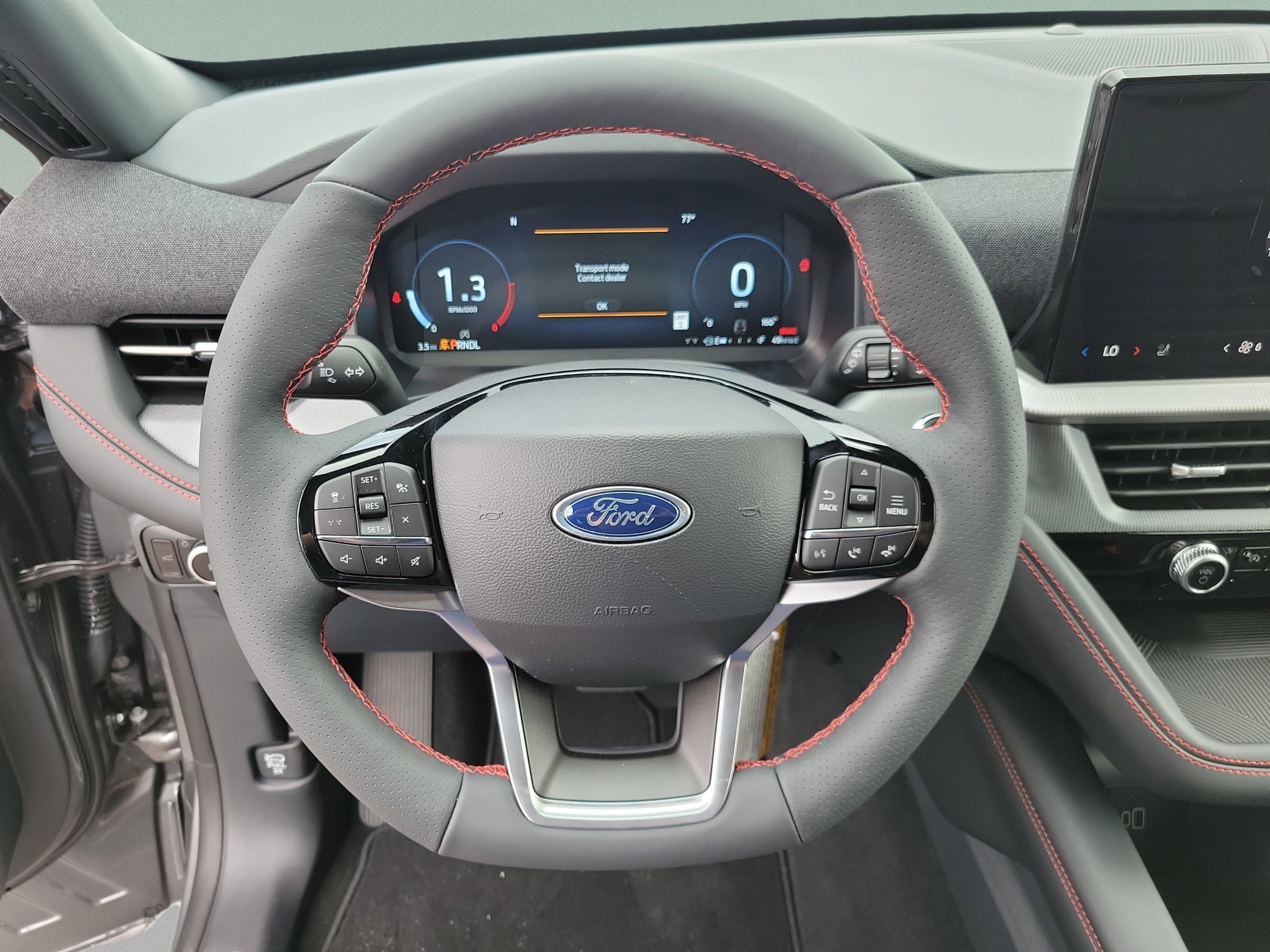 2026 Ford Explorer ST-Line - Photo 11