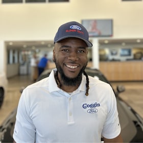 Staff member Charles Warren from ID_772ca5f0e884