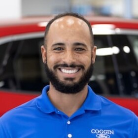 Staff member Caleb Cabeza from ID_f56ef912f26e