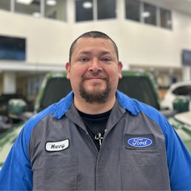 Staff member Manny Ascencioosorio from ID_020fb3baa971