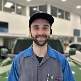 Staff member Alex Ryle from ID_020fb3baa971