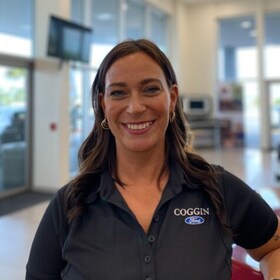 Staff member Ashley Braun from ID_df44c4daa498