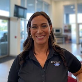 Staff member Ashley Braun from ID_df44c4daa498
