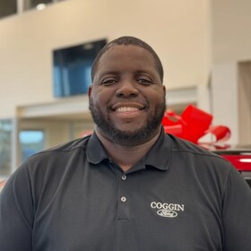 Staff member Kadeem Smith from ID_df44c4daa498
