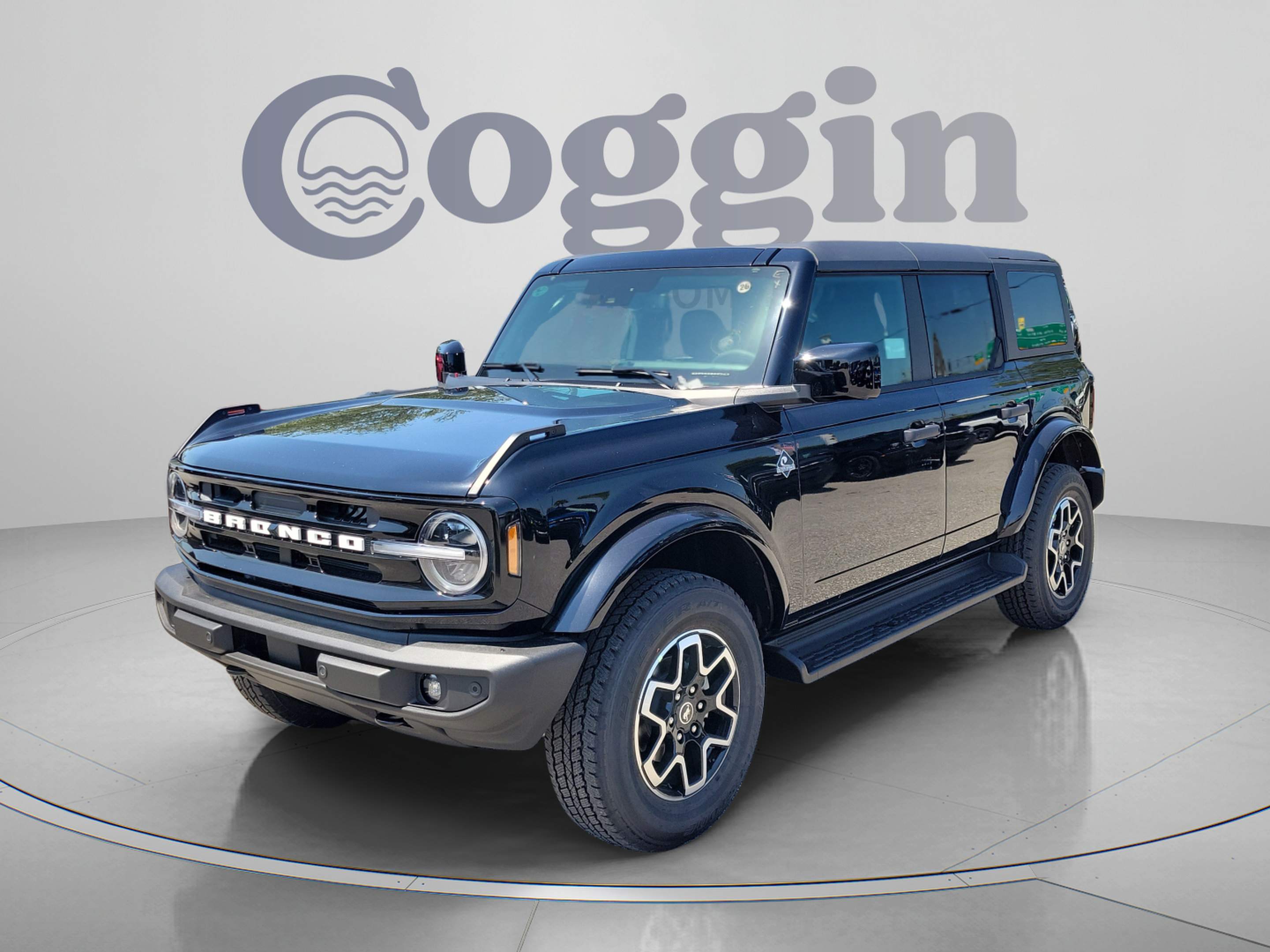 2026 Ford Bronco Outer Banks SUV