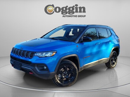 2023 Jeep Compass Trailhawk SUV