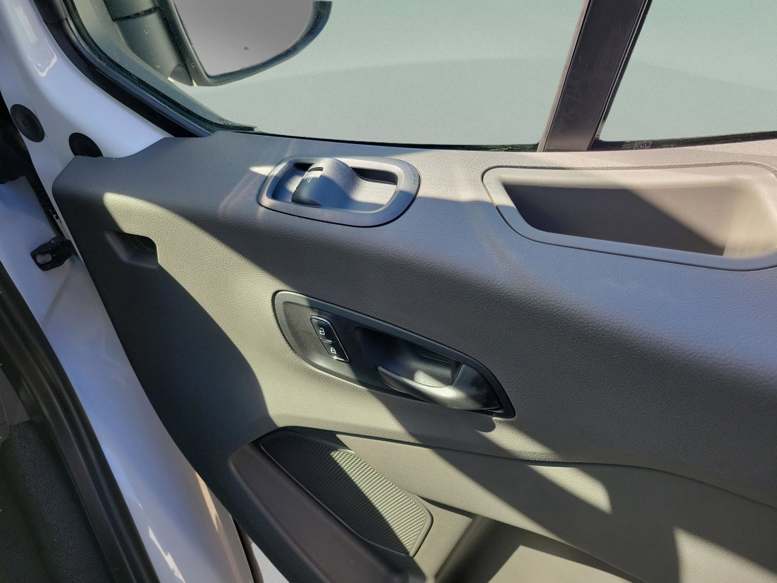 2025 Ford Transit Van Base - Photo 30