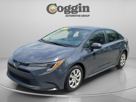 2023 Toyota Corolla LE Sedan