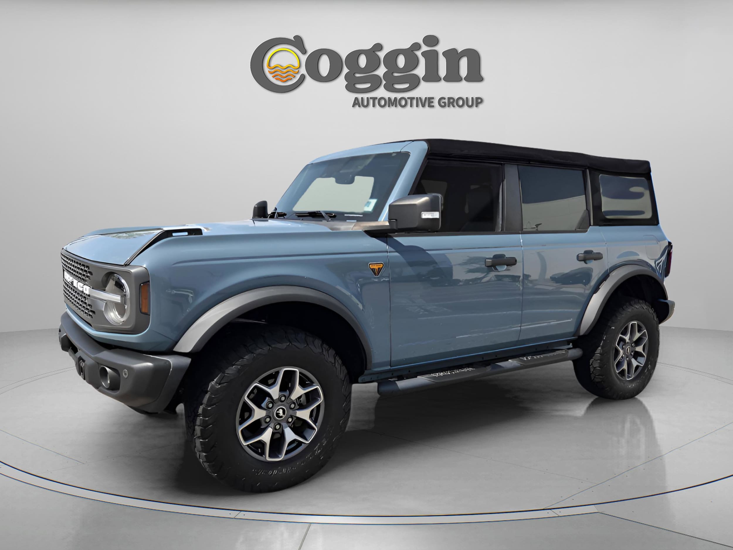 2022 Ford Bronco Base Advanced 4x4's photo