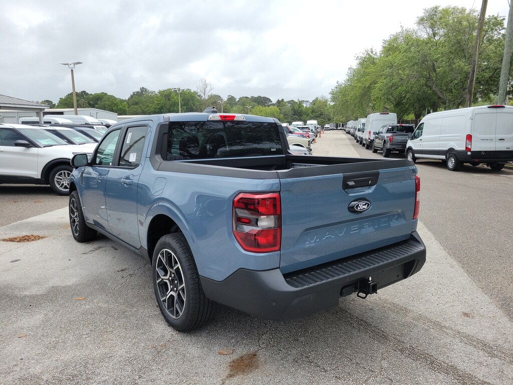 New 2026 Ford Maverick LARIAT Truck SuperCrew