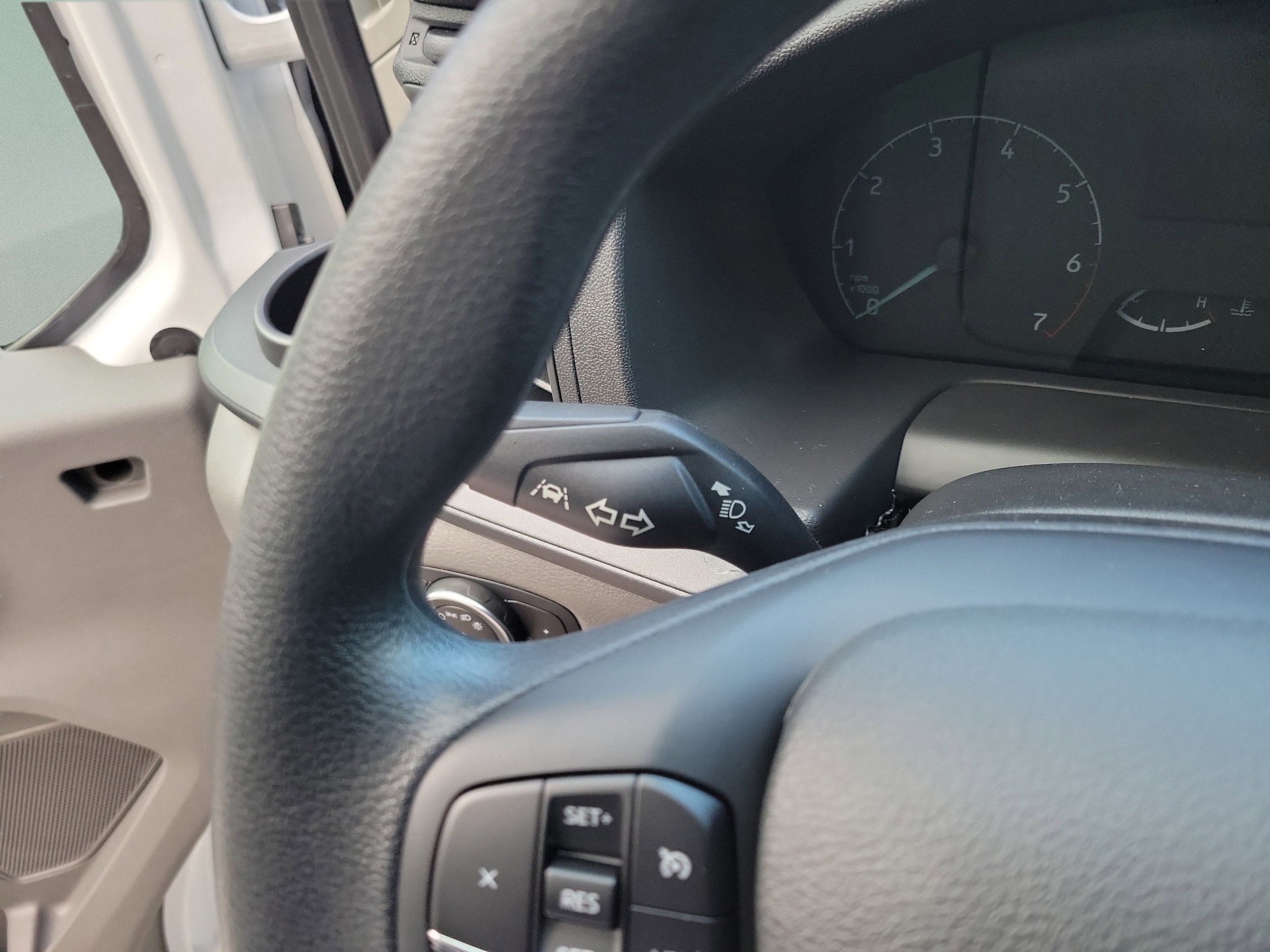 2025 Ford Transit Van Base - Photo 18