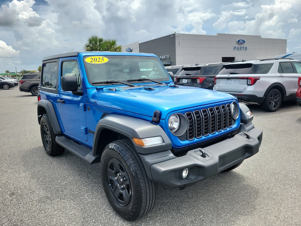 Used 2025 Jeep Wrangler Sport SUV