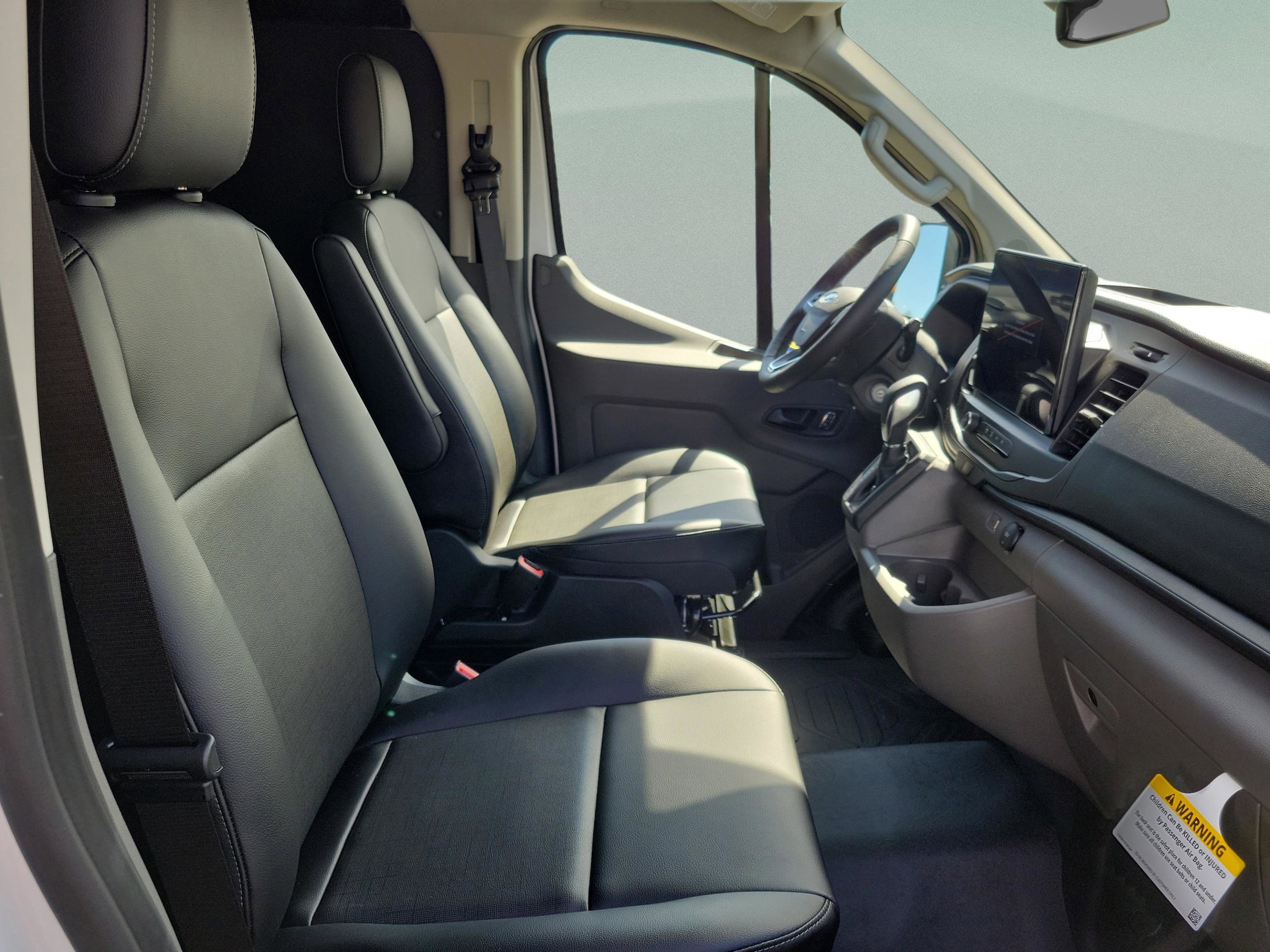 2025 Ford Transit Van Base - Photo 32