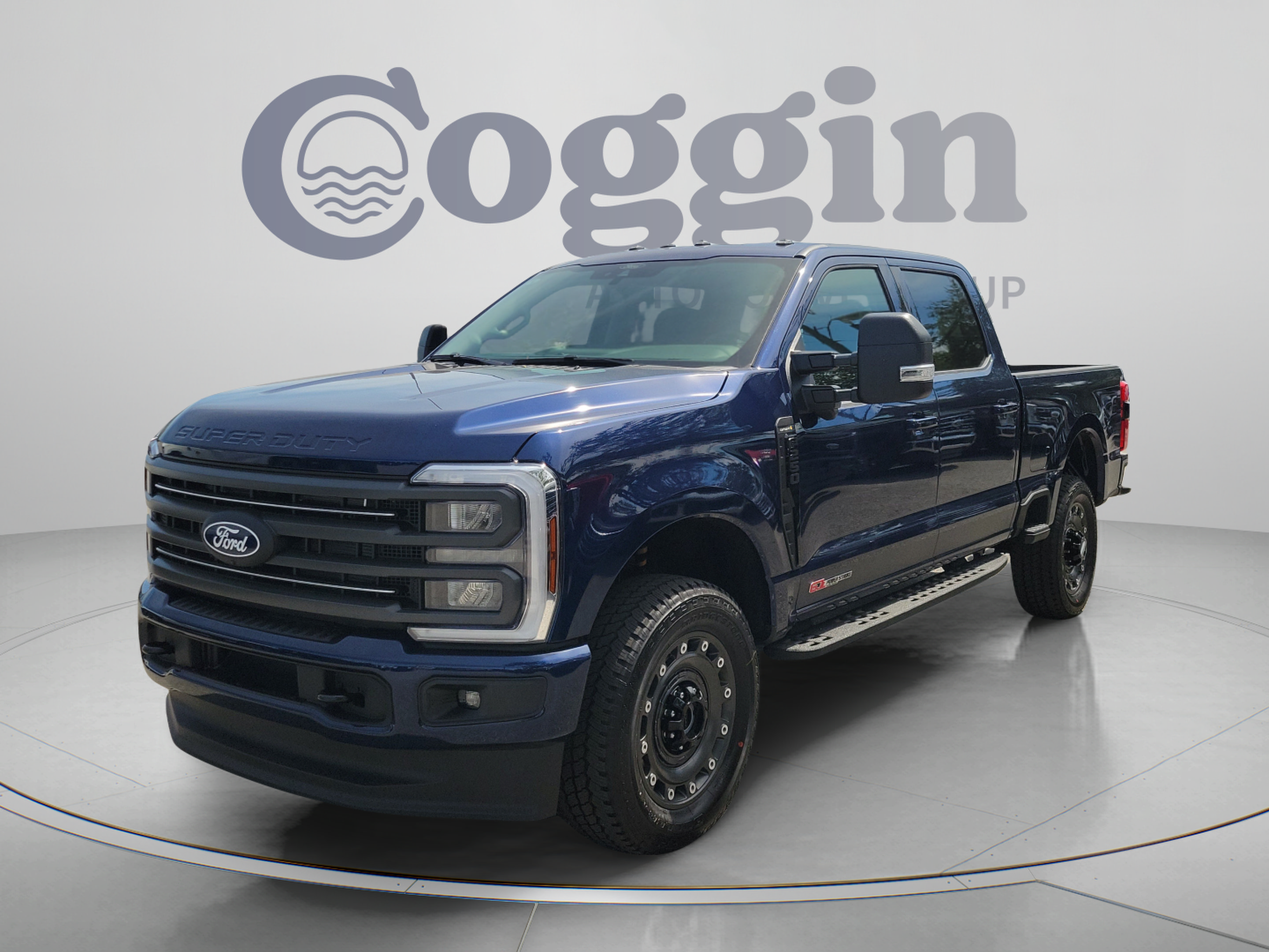 2027 Ford F-250 XLT Truck Crew Cab