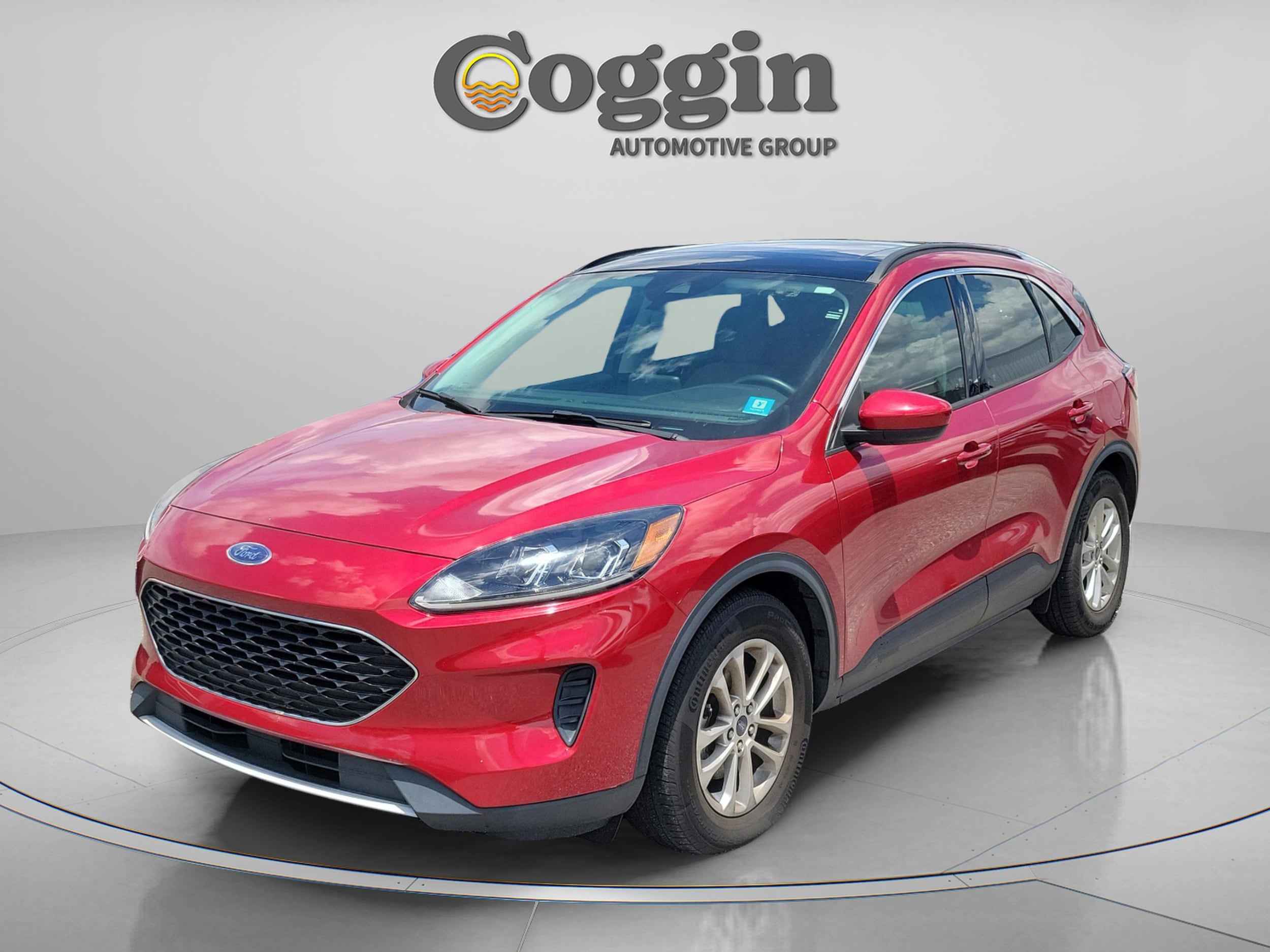 2021 Ford Escape SE FWD's photo