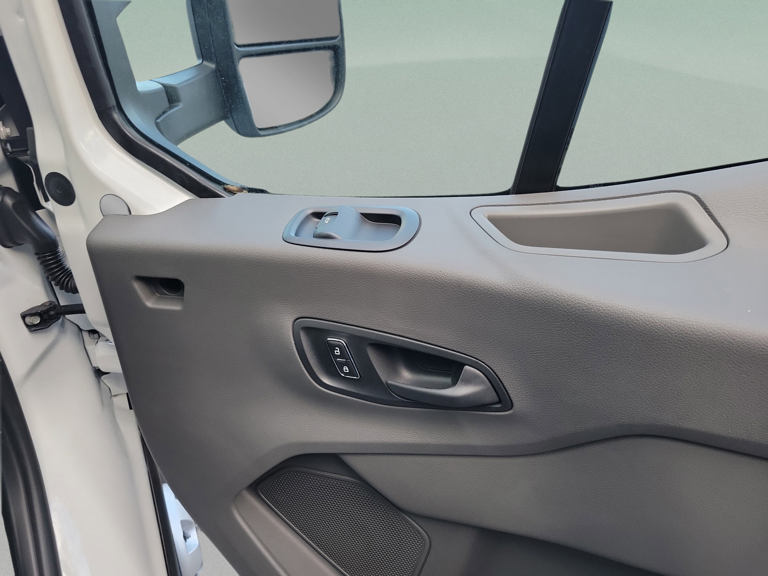 2025 Ford Transit Van Base - Photo 29