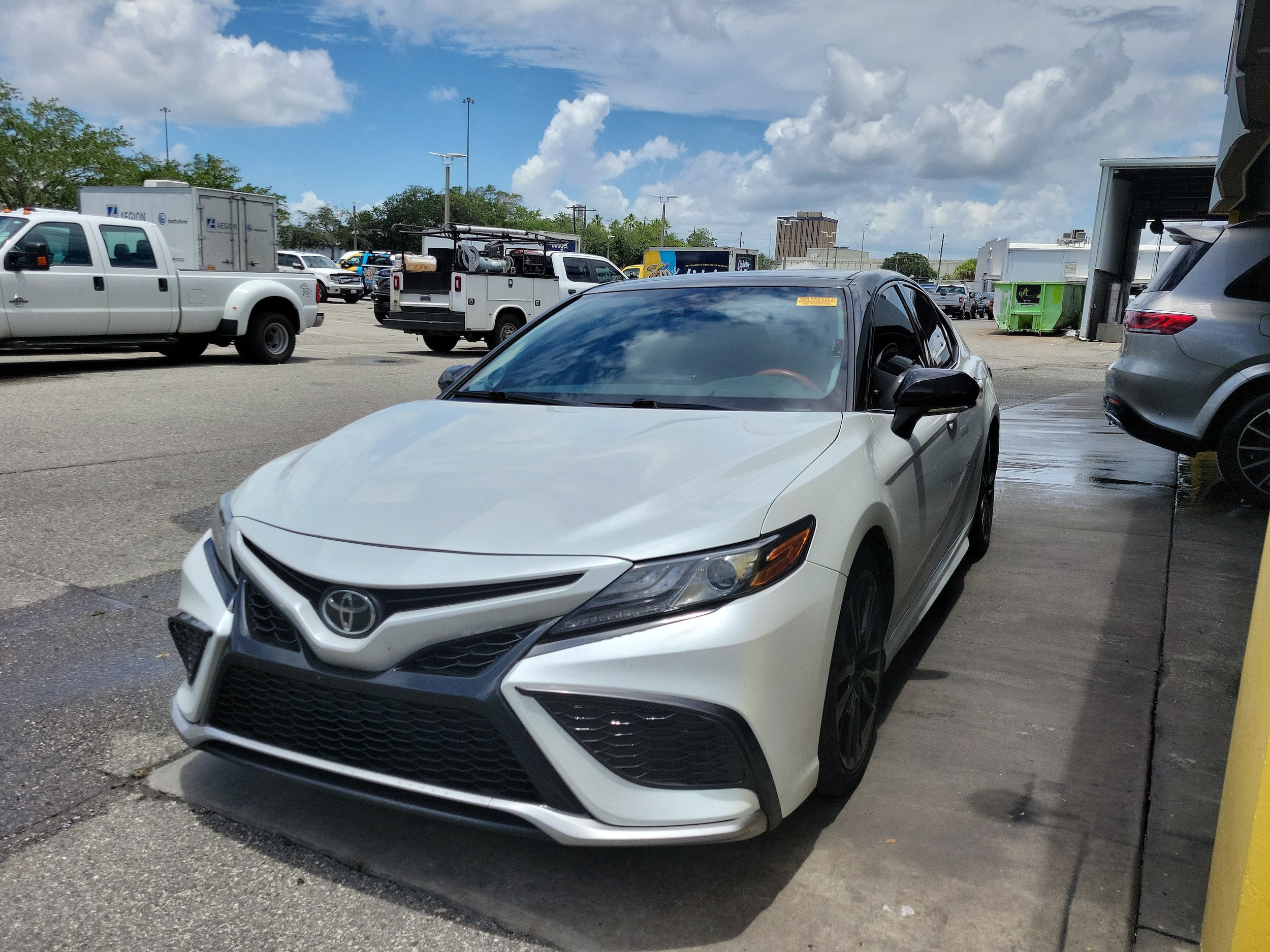 2022 Toyota Camry XSE's photo