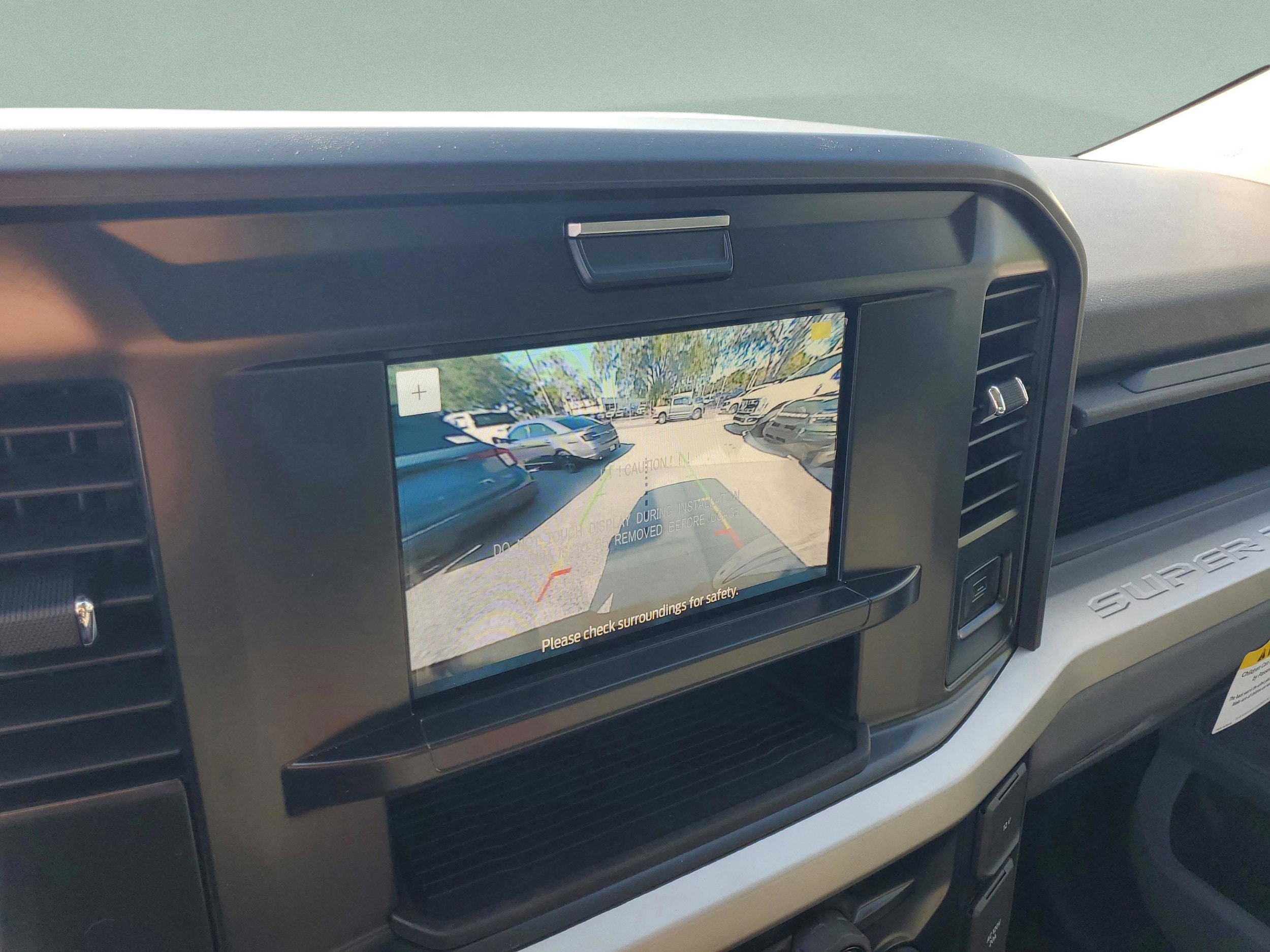 2025 Ford F-350 Super Duty XLT - Photo 17