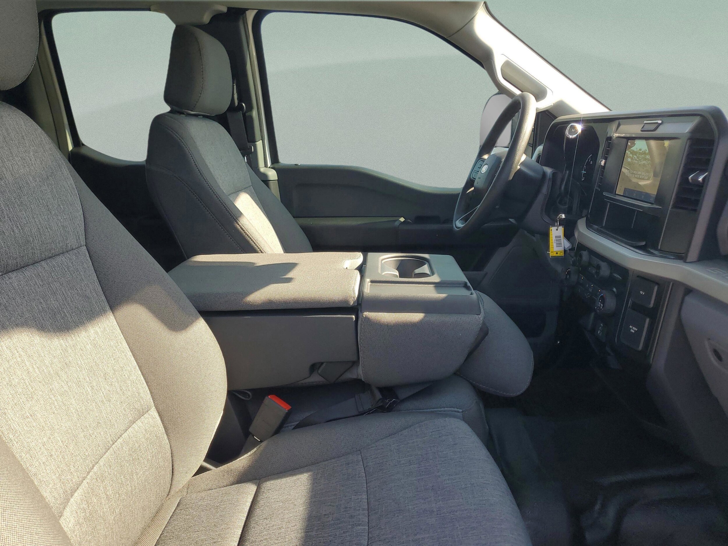 2025 Ford F-250 Super Duty XL - Photo 17