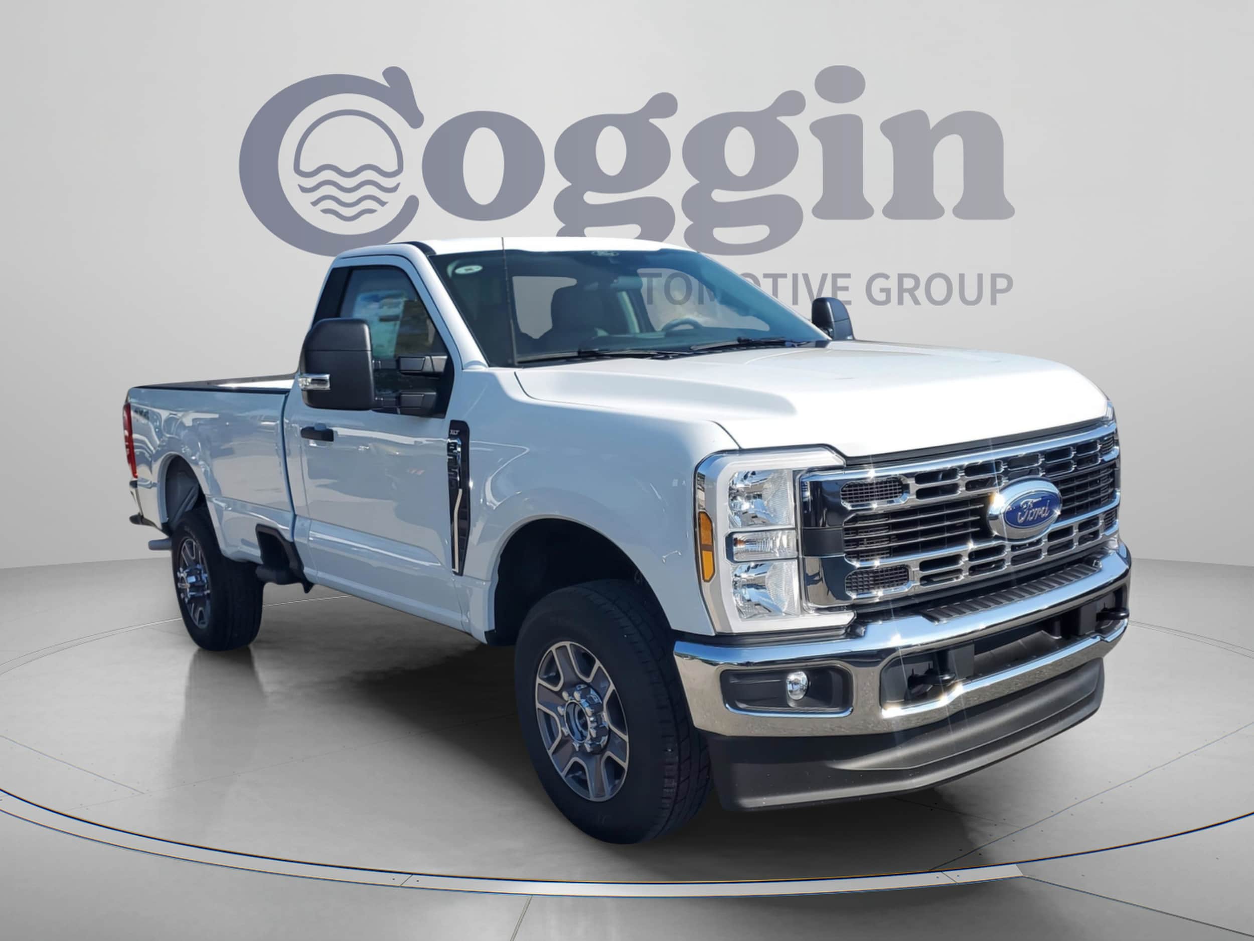 2025 Ford F-350 Super Duty XLT - Photo 7