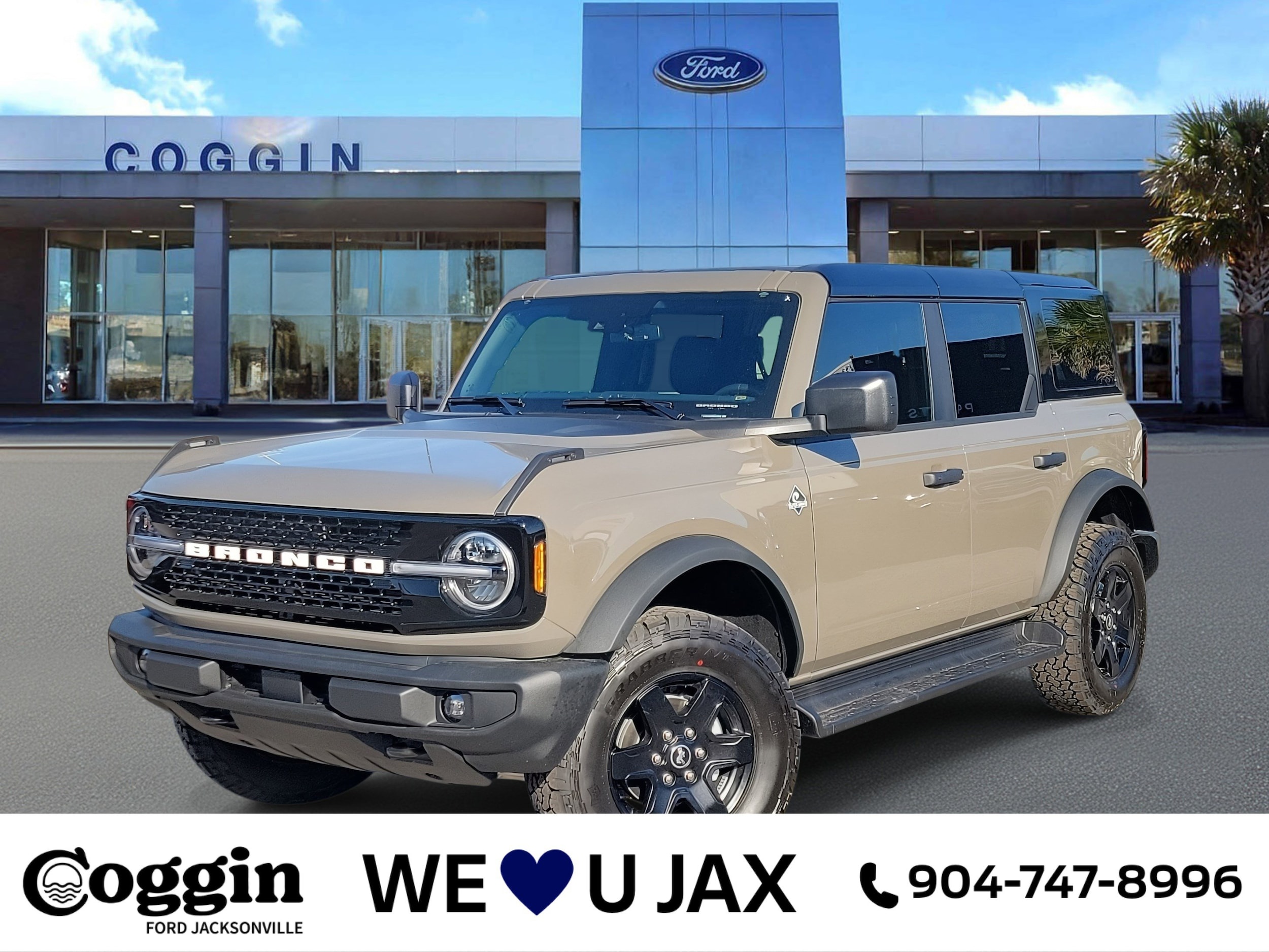 2025 Ford Bronco 4-Door Outer Banks's photo