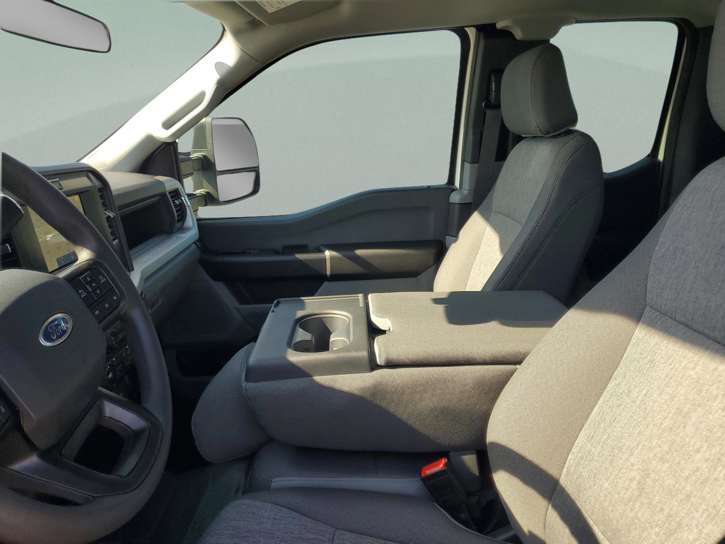 2025 Ford F-250 Super Duty XL - Photo 35