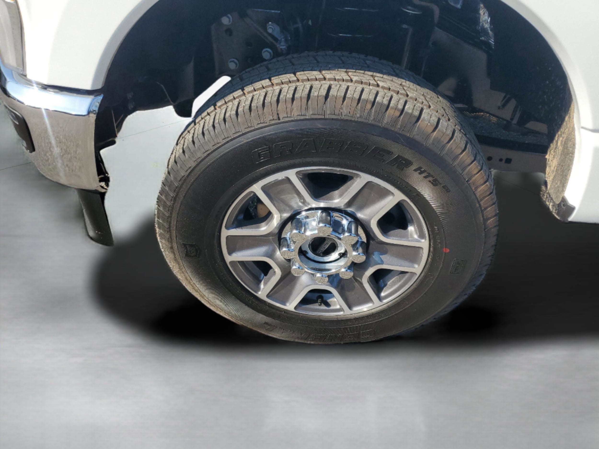 2025 Ford F-350 Super Duty XLT - Photo 20