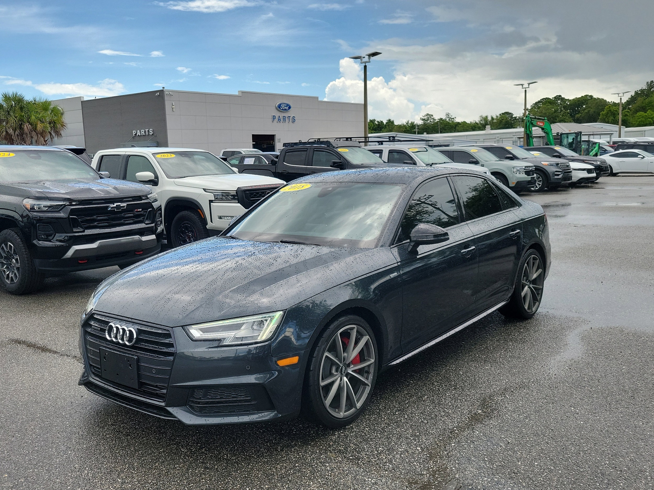 2018 Audi A4 2.0T quattro S tronic Premium Plus's photo